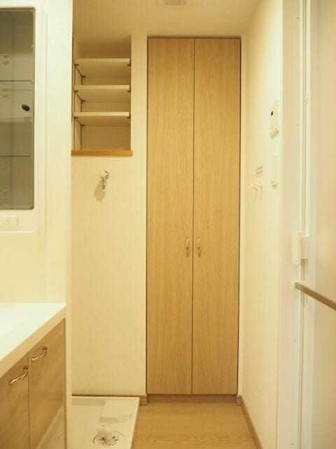 ルーブル板橋東新町弐番館の物件内観写真