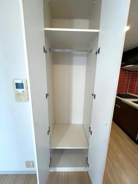 レジディア中落合Ａ棟の物件内観写真