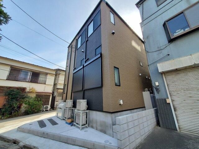 ハーモニーテラス上中里の物件外観写真