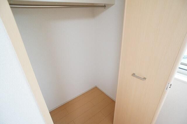 エミナンス南町の物件内観写真