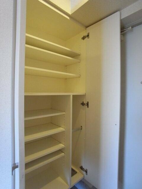 ＥＸＩＭ　ＮＩＳＨＩＳＵＧＡＭＯの物件内観写真