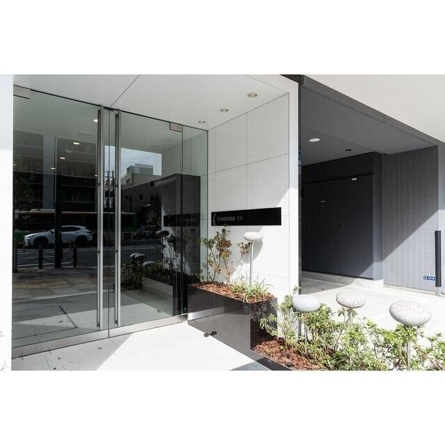 コンフォリア王子の物件外観写真