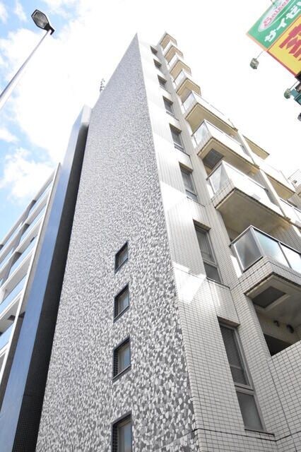 グランヴァンメトロⅠの物件外観写真