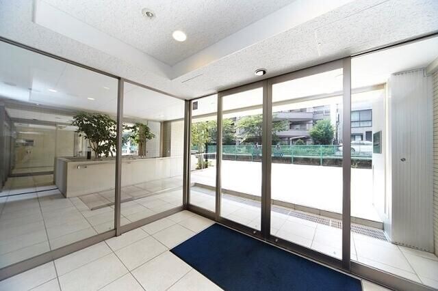 レジディア中落合Ｂ棟の物件外観写真