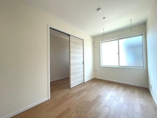 ゼルコーバの物件内観写真