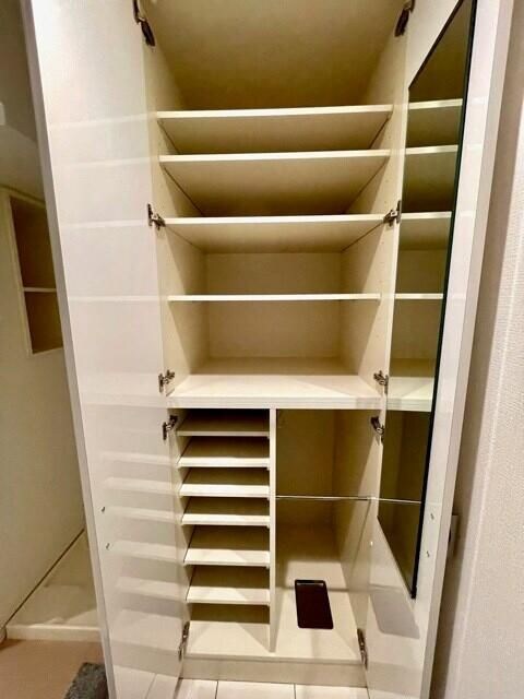 レジディア上落合の物件内観写真