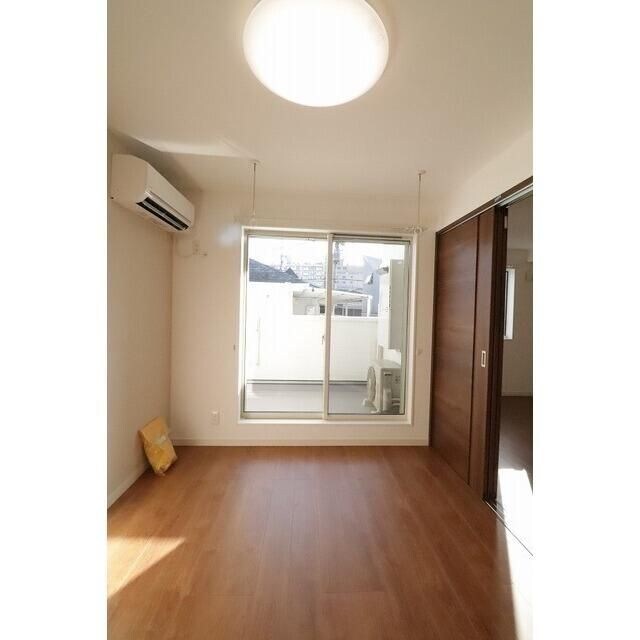 ワールドレジデンスの物件内観写真