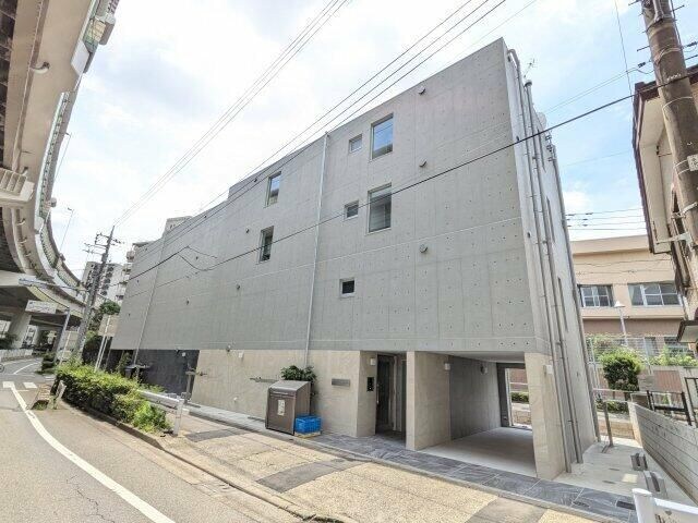 ルーデンス本蓮沼Ⅱの物件外観写真