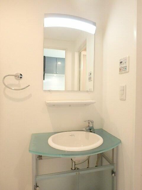 ガーラ・シティ王子の物件内観写真