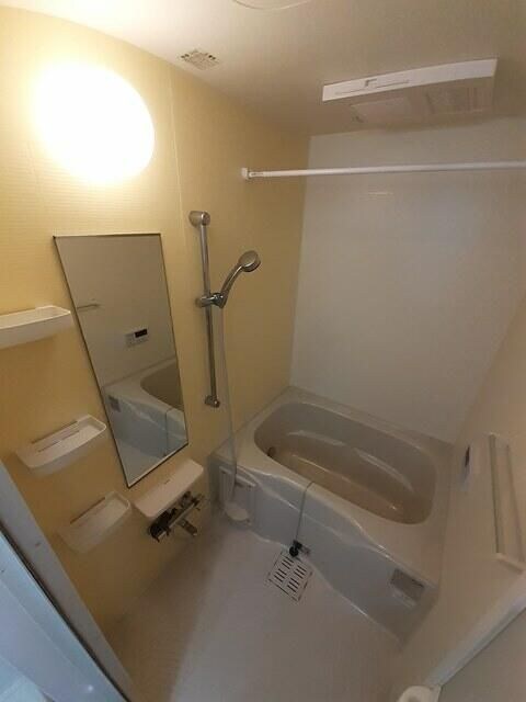 リーブ・レガーロ・Ｋの物件内観写真