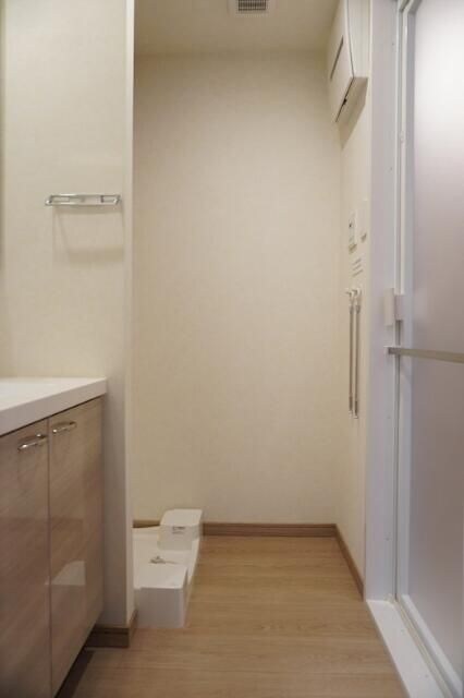 ルーブル高島平弐番館の物件内観写真