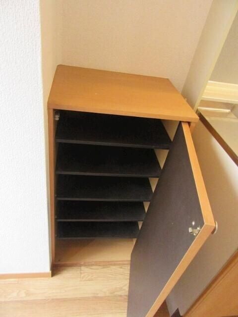 コンフォール千駄木の物件内観写真