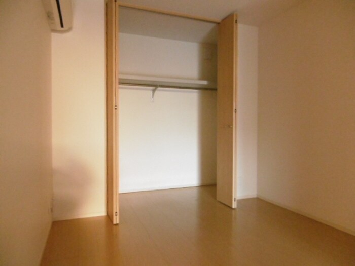 ソワーニュの物件内観写真