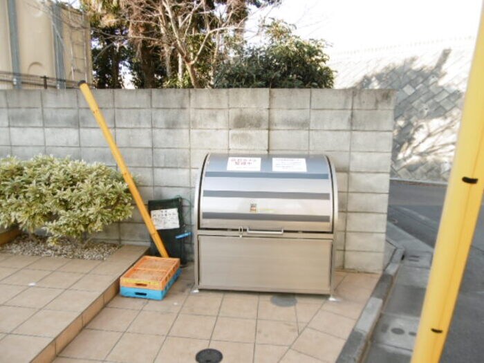 ソワーニュの物件内観写真