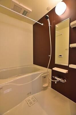 マーレーモンティーⅥの物件内観写真