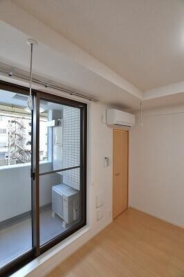 マーレーモンティーⅥの物件内観写真