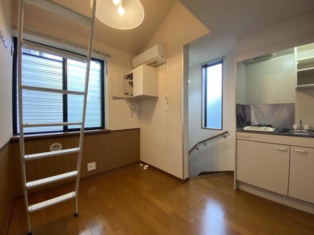 高田馬場駅 徒歩4分 2階の物件内観写真