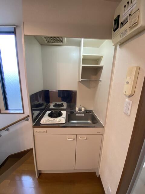 高田馬場駅 徒歩4分 2階の物件内観写真