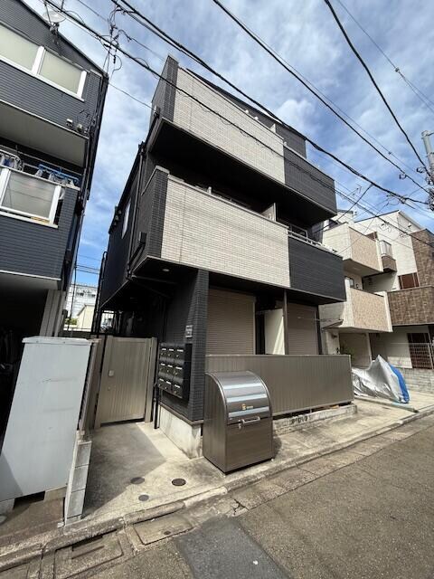 穴守稲荷駅 徒歩3分 1階の物件外観写真