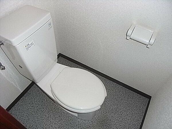 牛込柳町駅 徒歩1分 3階の物件内観写真