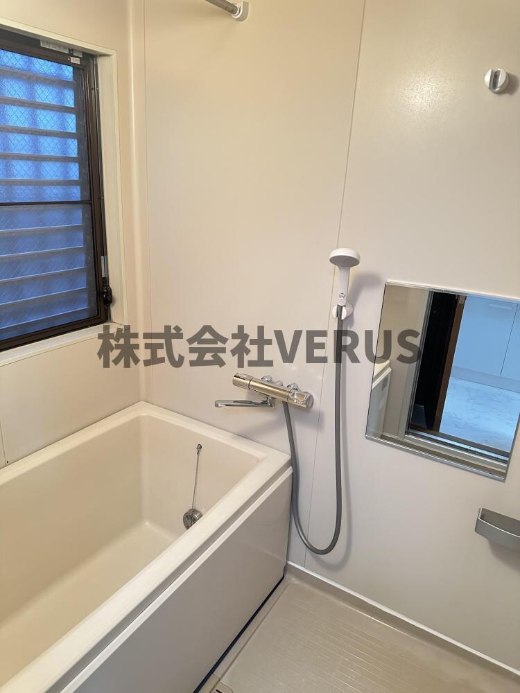 グランドゥール新宿の物件内観写真