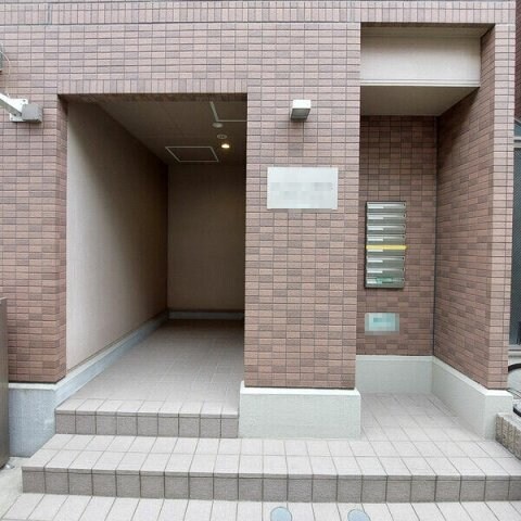 早稲田駅 徒歩5分 2階の物件外観写真