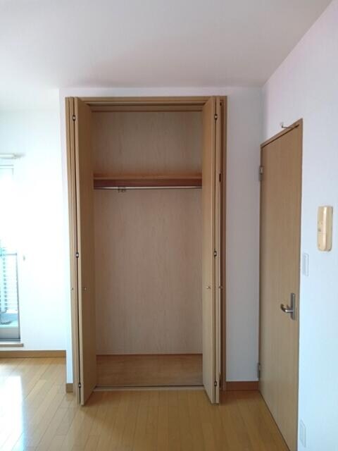 八王子駅 徒歩13分 2階の物件内観写真