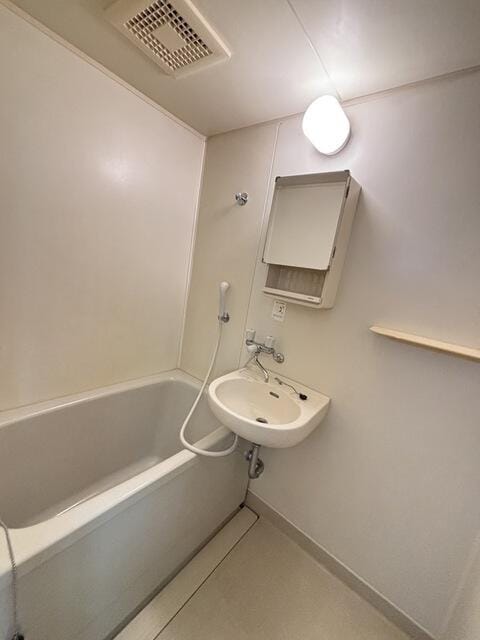 雑色駅 徒歩13分 1階の物件内観写真