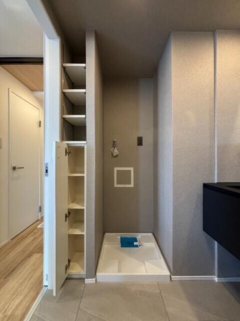 岩本町駅 徒歩3分 8階の物件内観写真