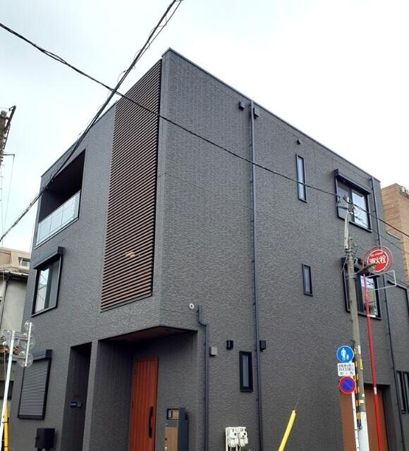 東京都板橋区栄町の物件外観写真