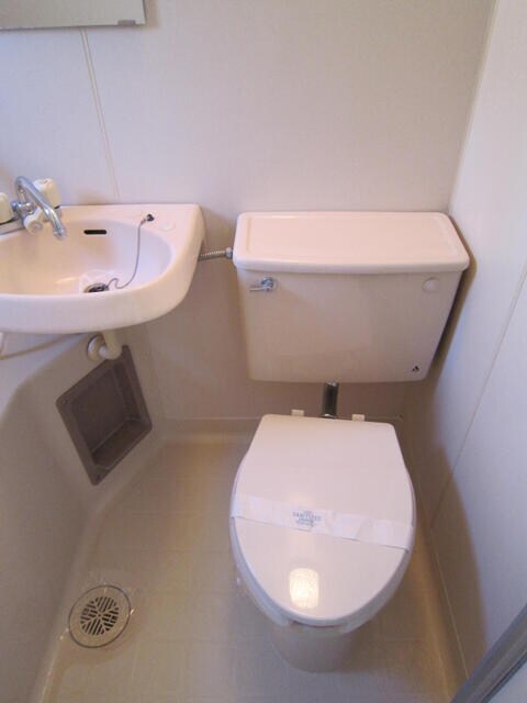 成城学園前駅 徒歩10分 2階の物件内観写真