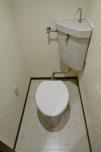 高田馬場駅 徒歩14分 2階の物件内観写真