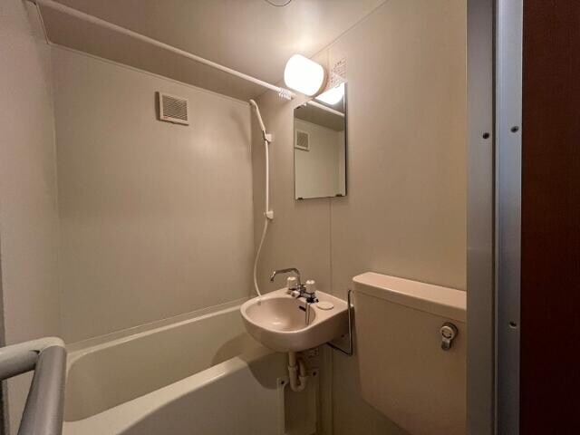 代田橋駅 徒歩8分 1階の物件内観写真