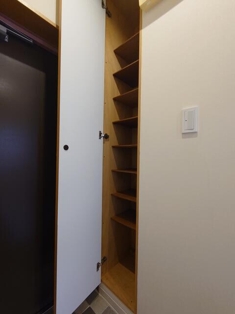 吉祥寺駅 徒歩27分 2階の物件内観写真