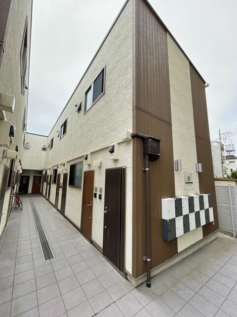 上北沢駅 徒歩3分 2階の物件外観写真