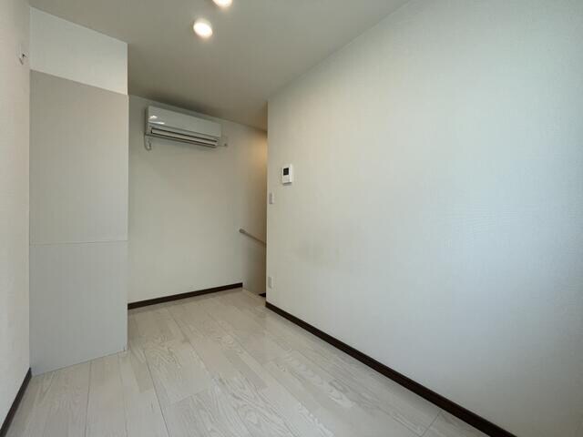 上北沢駅 徒歩3分 2階の物件内観写真