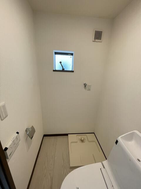 上北沢駅 徒歩3分 2階の物件内観写真