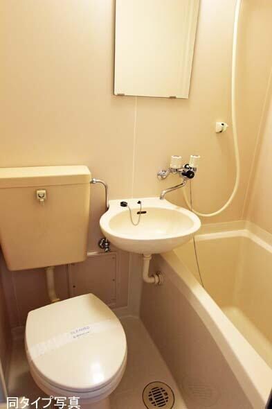 駒沢大学駅 徒歩8分 1階の物件内観写真