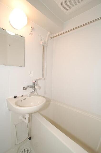 西新宿五丁目駅 徒歩5分 13階の物件内観写真