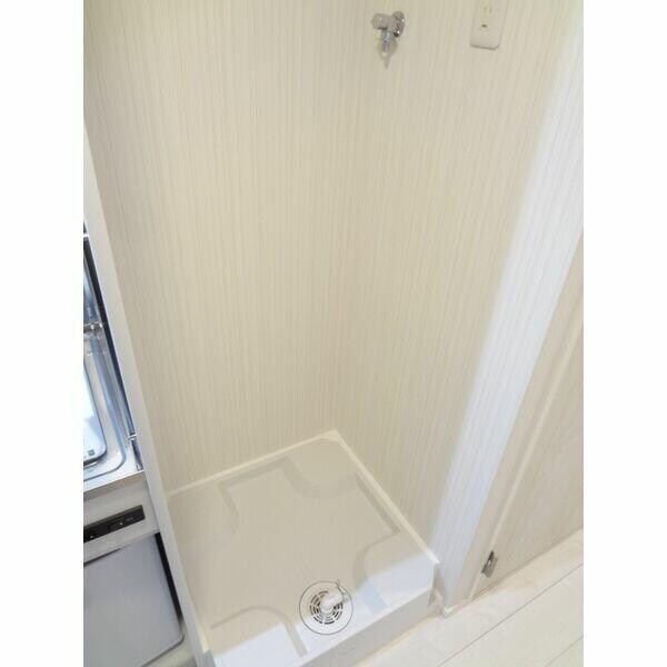 新井薬師前駅 徒歩9分 1階の物件内観写真