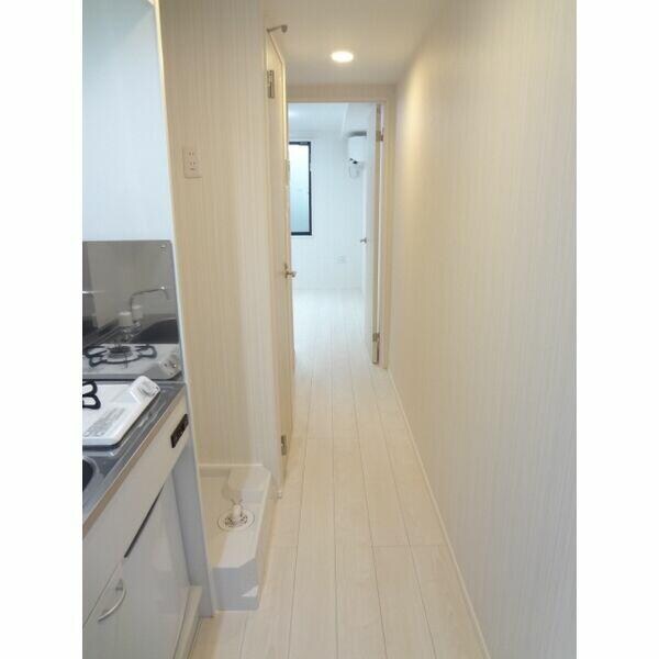 新井薬師前駅 徒歩9分 1階の物件内観写真