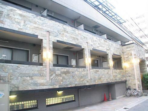 東新宿駅 徒歩3分 3階の物件外観写真