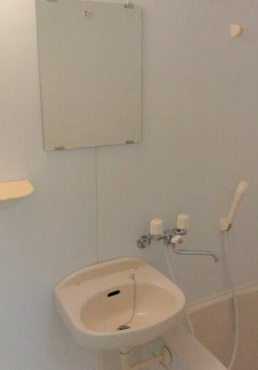 三軒茶屋駅 徒歩12分 2階の物件内観写真