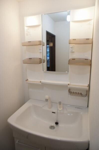 等々力駅 徒歩1分 2階の物件内観写真