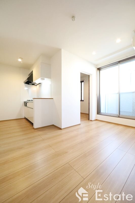 Grandtic Residence堀田の物件内観写真