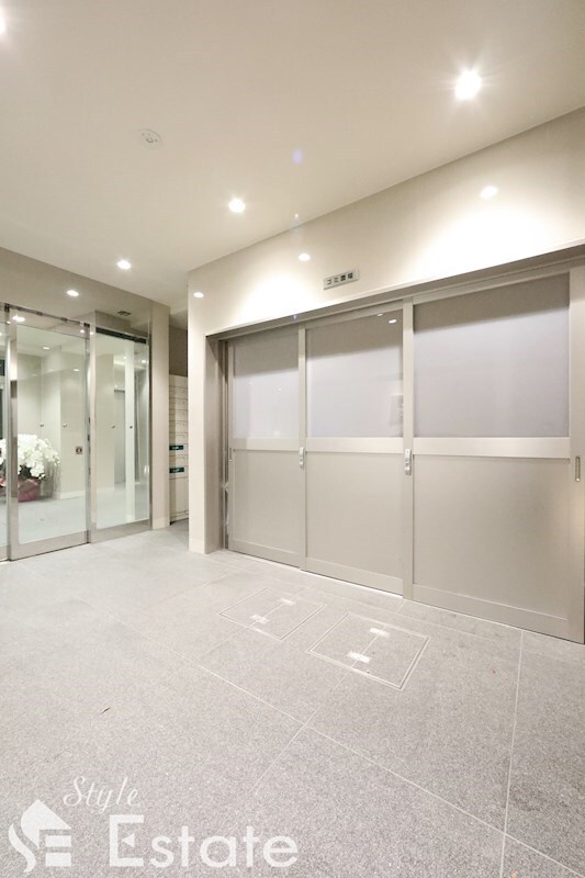 ラフォーレ金山の物件内観写真