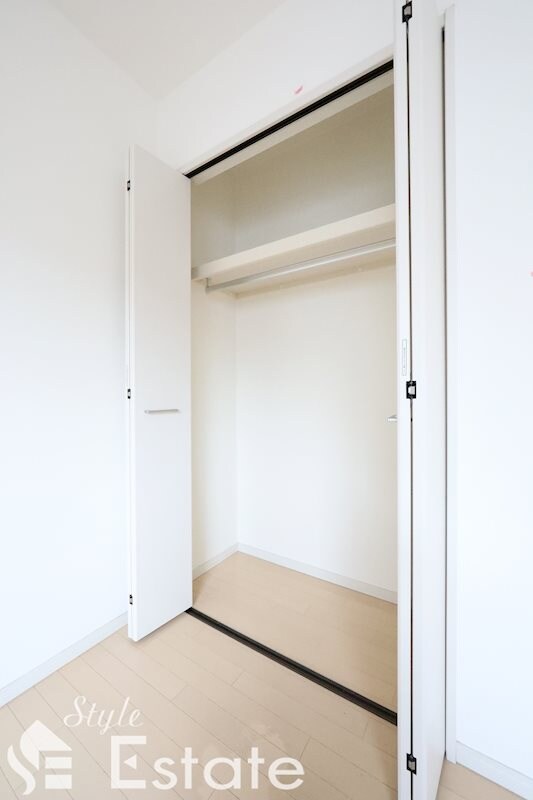 クレフラスト道徳駅前の物件内観写真