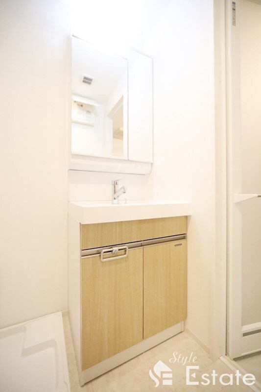 ディアレイシャス丸の内の物件内観写真