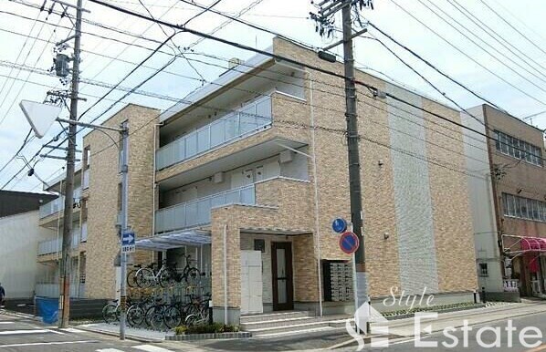 リブリ・アルバ中村公園の物件外観写真