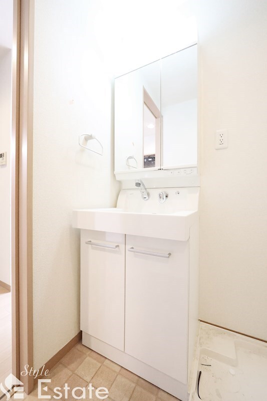 ブルームライフ新栄の物件内観写真